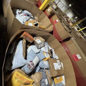 E-Commerce Undeliverables Mixed Apparel Truckload
