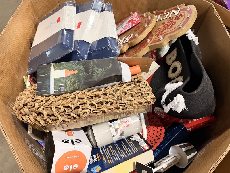 Off-Price Name-Brand Mixed Merchandise Truckload – New Shelf Pulls - Image 13