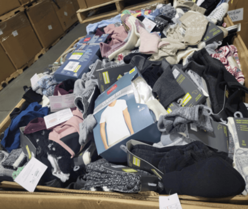 Target New Apparel & Undergarments Mixed Truckload - Image 5