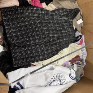 Luxury Retailers Apparel Pallet