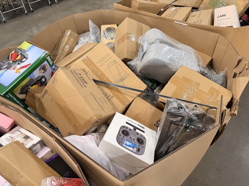 Amazon LPN Manifested Mixed Merchandise HPC Truckload - Image 15