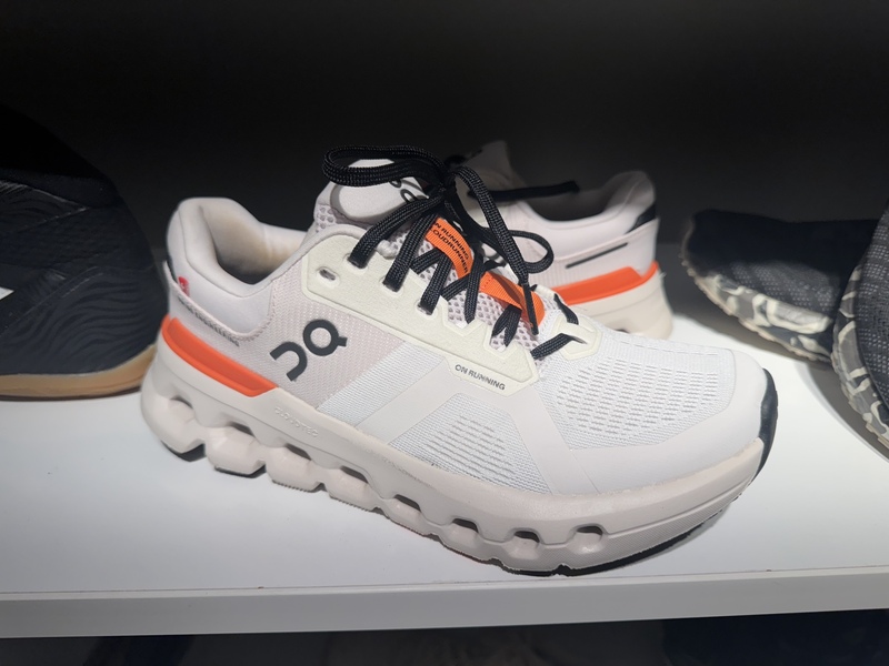 Zappos Name-Brand Shoes Pallet – Like New Premium Footwear (360 Pairs)