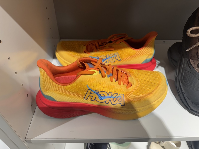 Zappos Name-Brand Shoes Pallet – Like New Premium Footwear (360 Pairs)