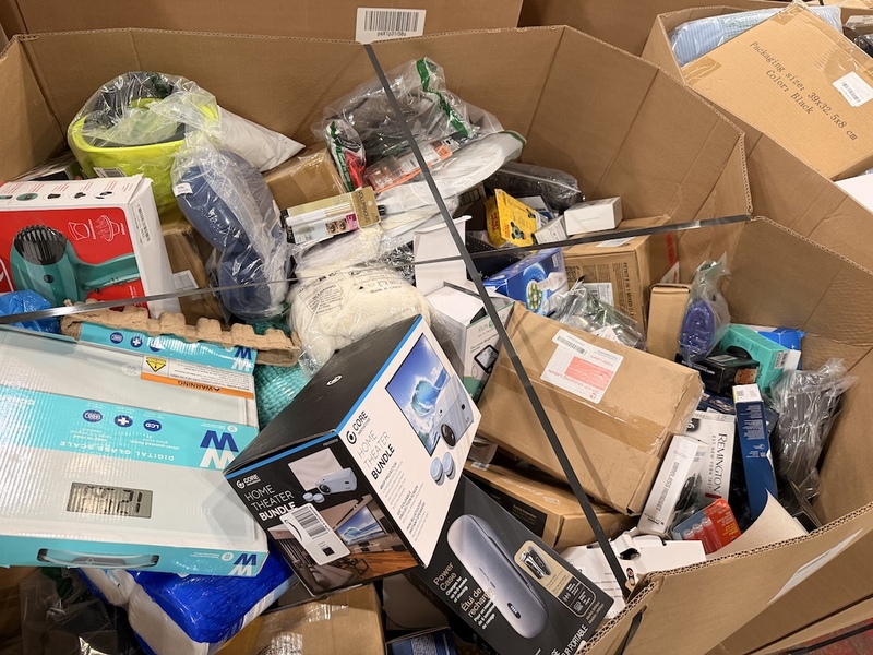 Amazon LPN Manifested Mixed Merchandise HPC Truckload - Image 14