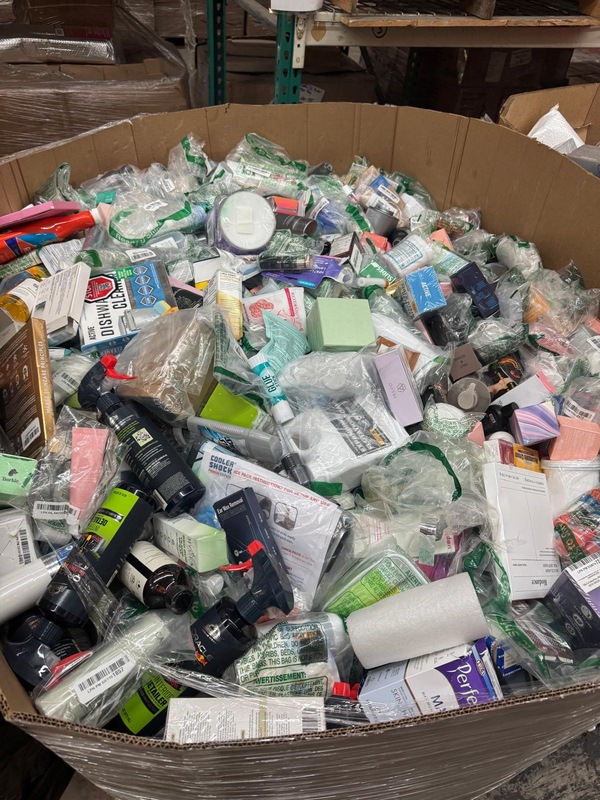 Amazon Health & Beauty Mixed Pallet - Image 3