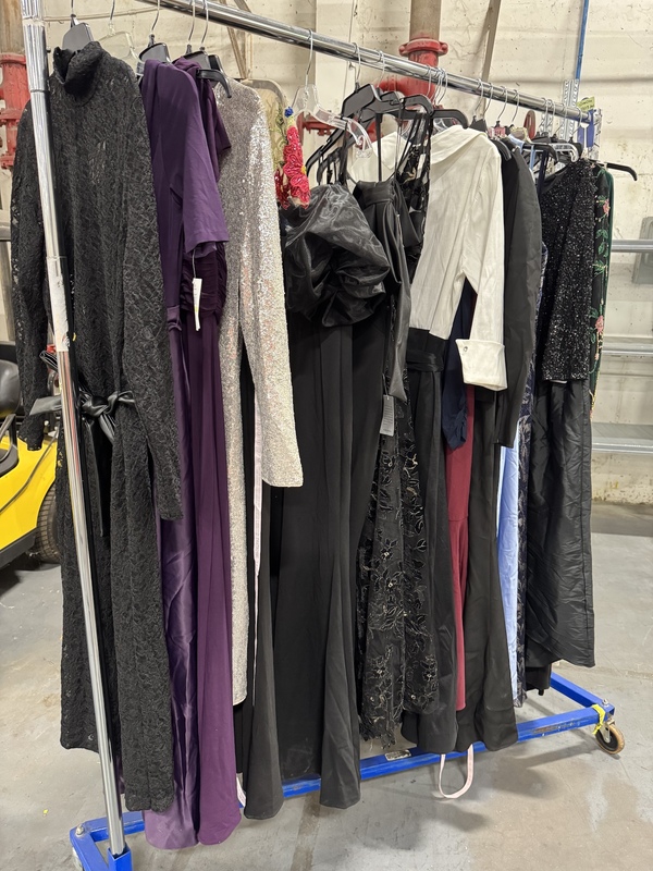 Luxury Retailers Apparel Pallet - High-Volume Name-Brand Inventory - Image 13