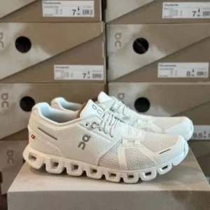 cloud nova shoes pallet