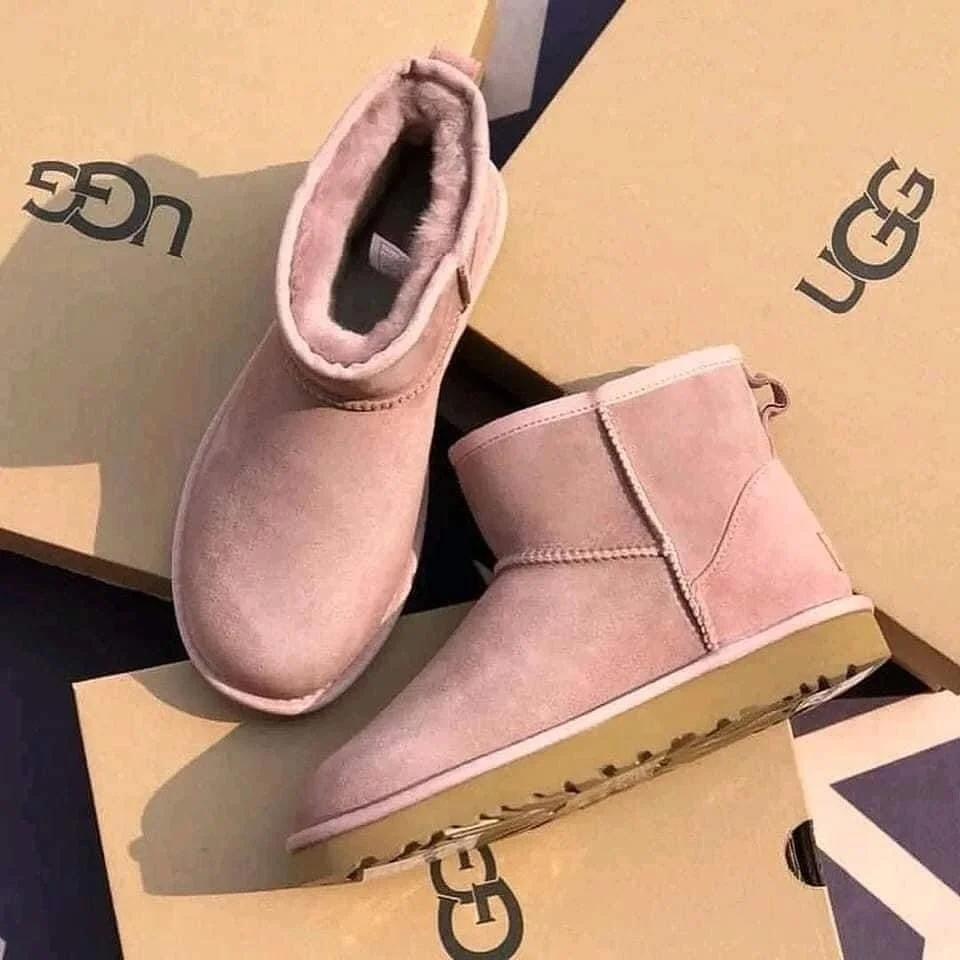 UGG Shoes Pallets – 120 Mixed Men’s & Women’s Brand New Pairs - Image 2