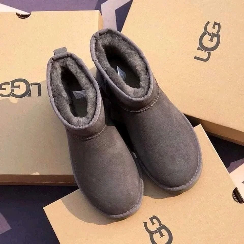 UGG Shoes Pallets – 120 Mixed Men’s & Women’s Brand New Pairs - Image 5