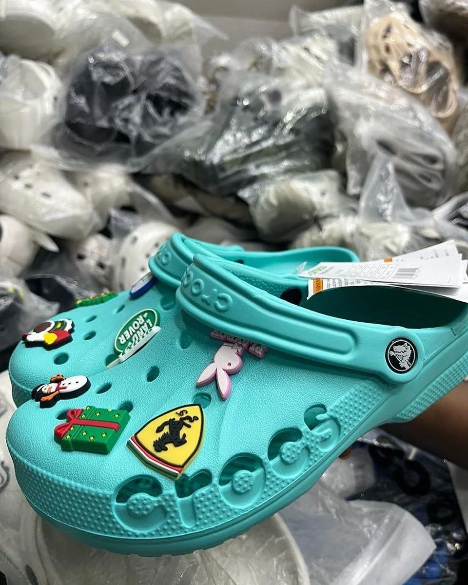 crocs footwear pallet
