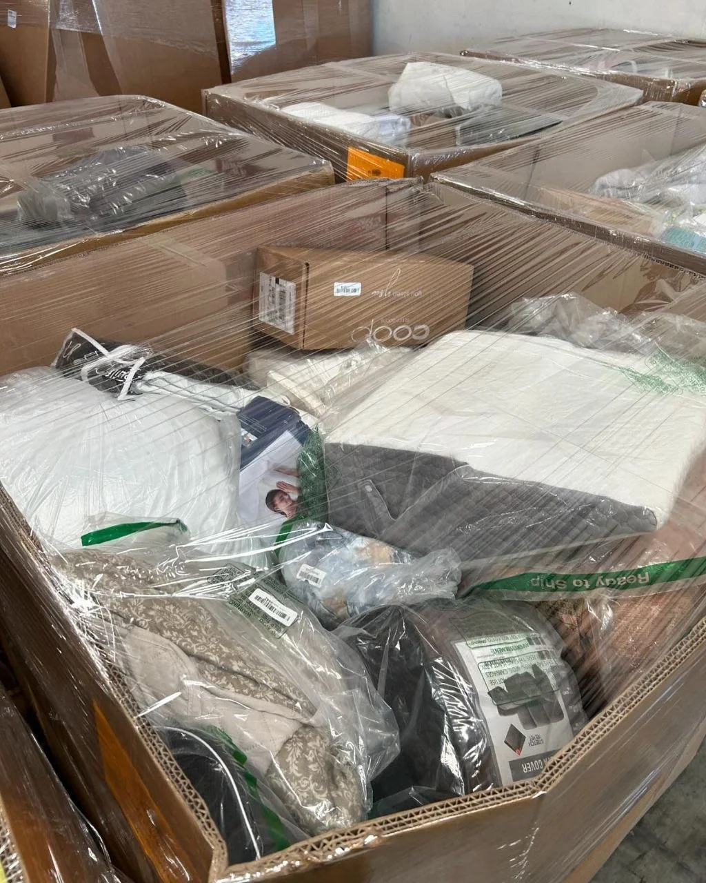 Bedding Accessories Pallet – Brand New Comforters, Sheets & More - Image 7