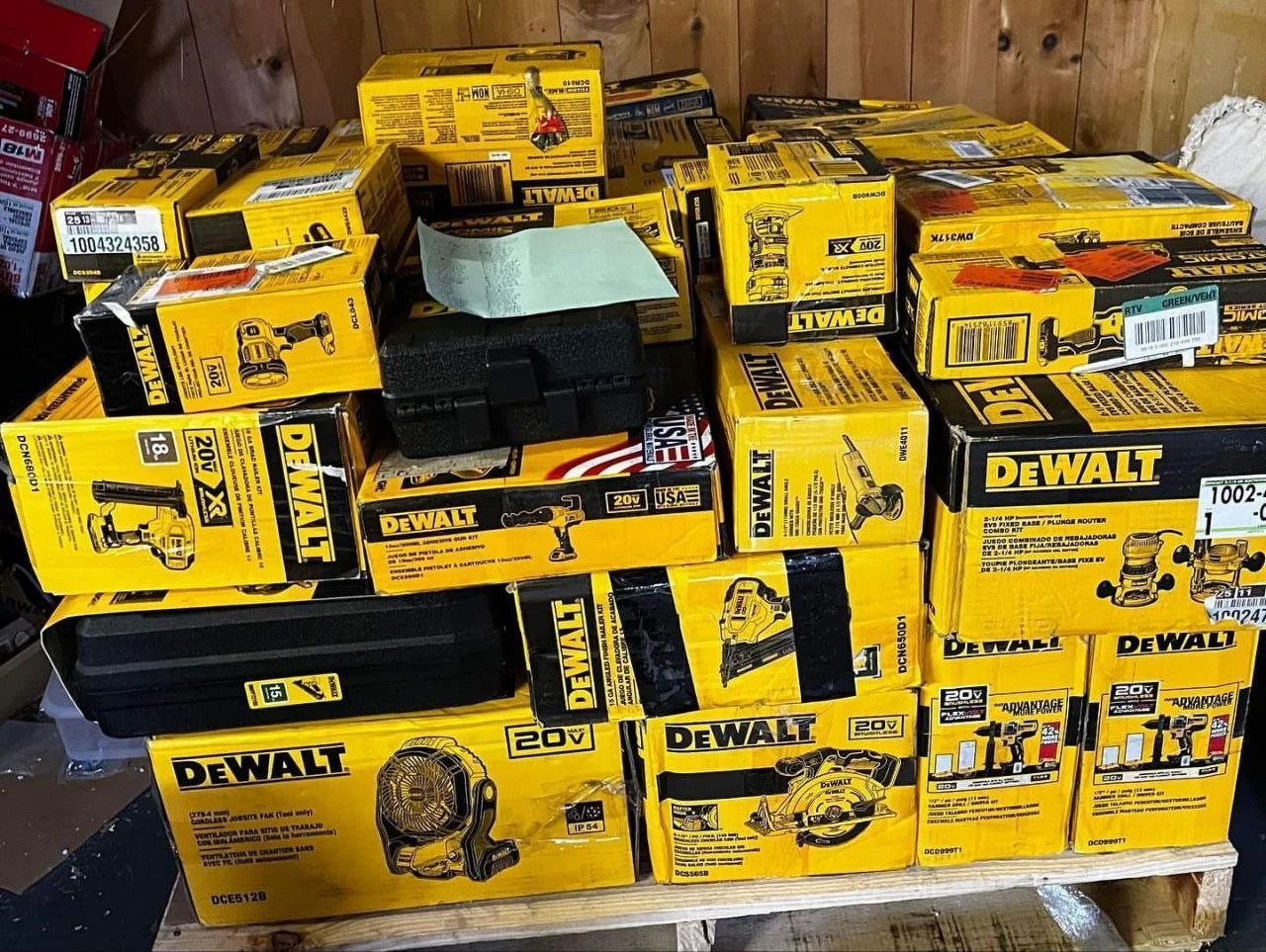 DeWALT Tools Pallet – 25–30 Brand New Power Tools - Image 6