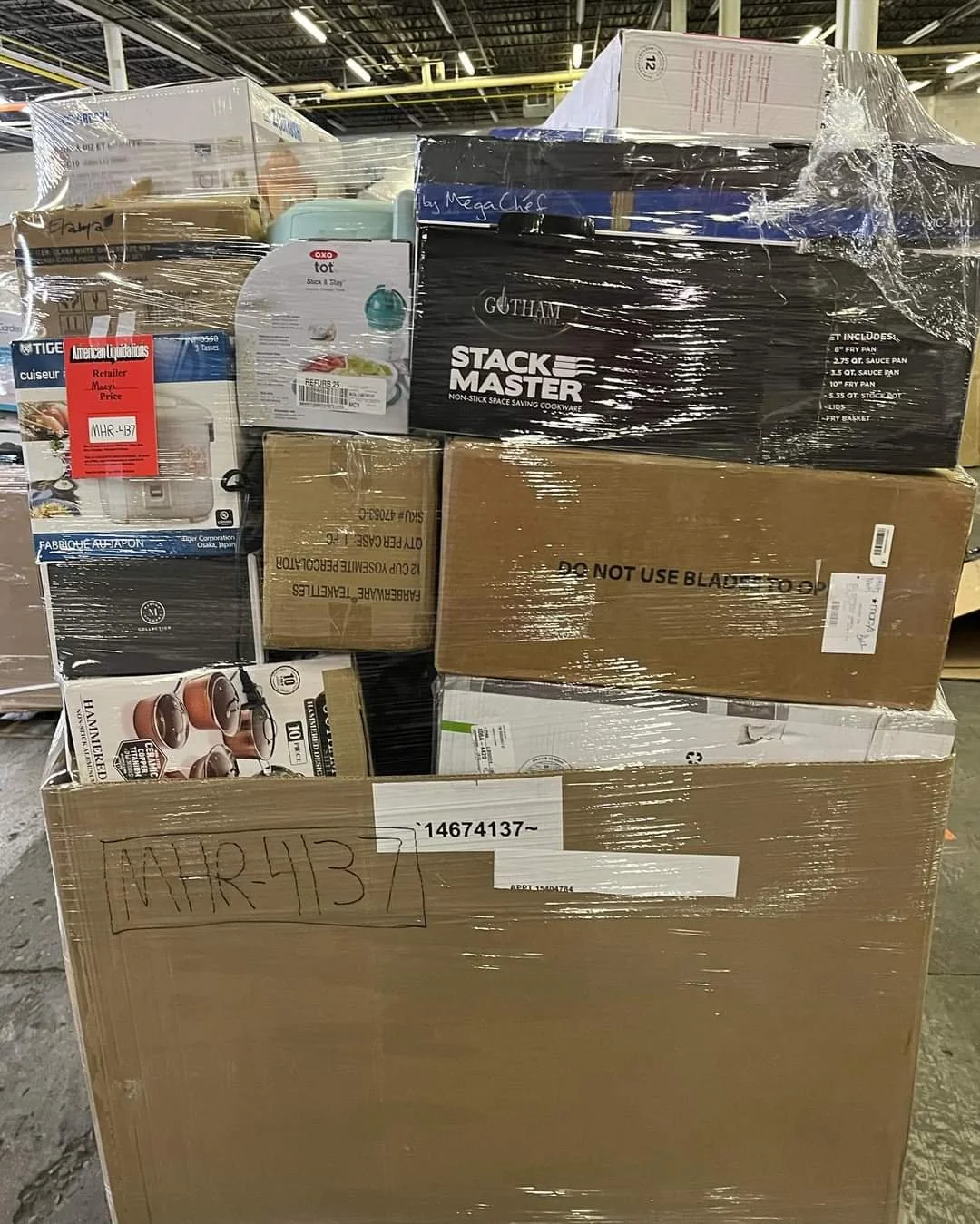 Cookware Sets Pallet – 95 Kitchen Cookware & Bakeware Items - Image 22