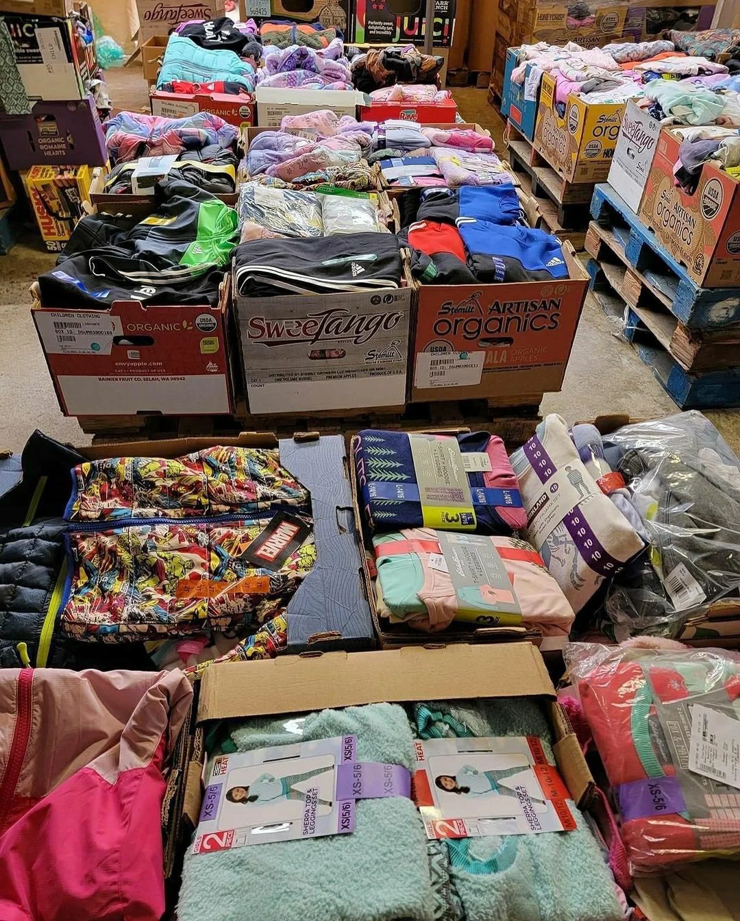 kids' clothing pallet