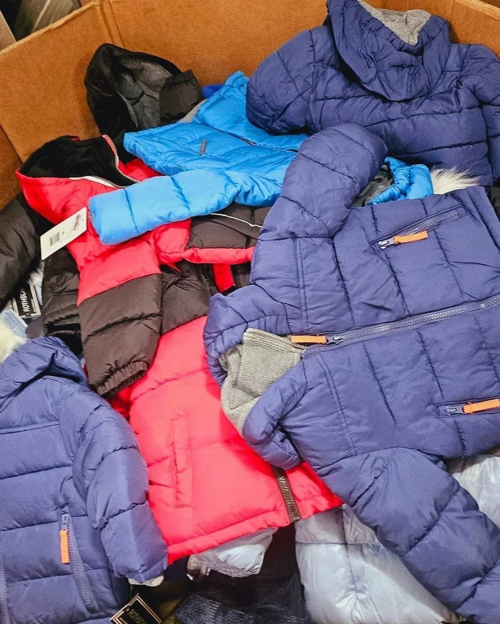 Winter Jacket Pallet – 100 Brand-New Assorted Jackets Wholesale - Image 10
